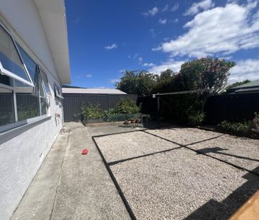 EASY CARE LIVING - Photo 5