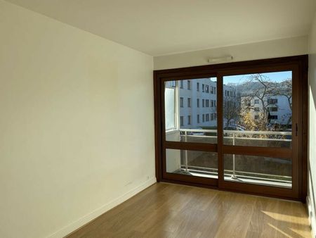 Location Appartement 3 pièces 67m² PALAISEAU 91120 - Photo 2