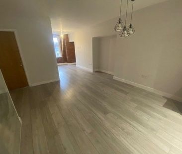 3 bed flat to rent in Pandongate House, City Road, Newcastle upon T... - Photo 3