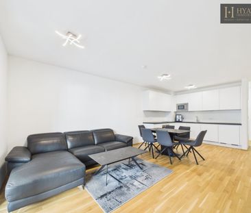 Neuwertige 2-Zimmer-Wohnung mit Balkon in 1150 Wien, 67m², Miete 1.... - Photo 1