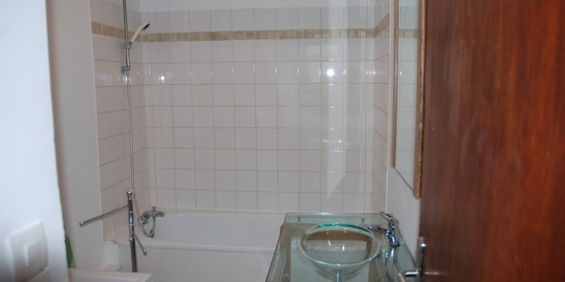 FAUBOURG DE BETHUNE Roommate 4 Bedrooms at Douai - Photo 3