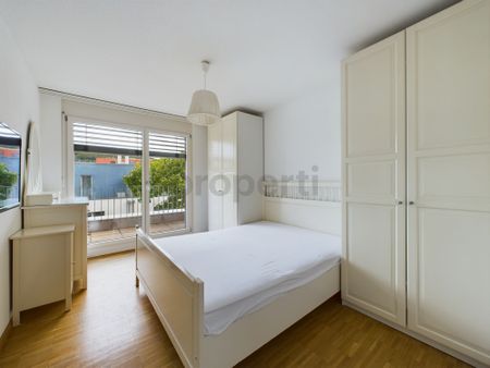 Exclusive 6.5-room terraced house in Schlieren - Photo 2