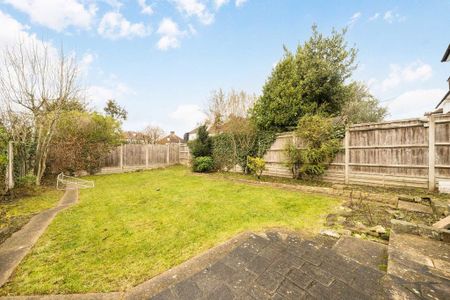 3 bedroom terraced house to rent - Photo 5