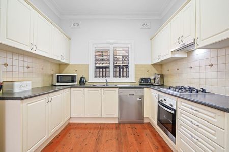 14 Harwood Avenue, Chatswood - Photo 2