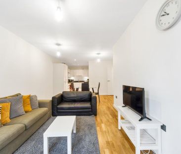 2 bedroom apartment to rent - Photo 2