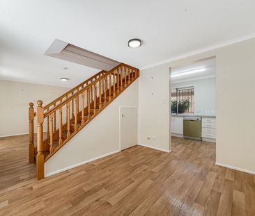 16/5 Rowe Close, Wishart QLD 4122 - Townhouse For Rent | Domain - Photo 3