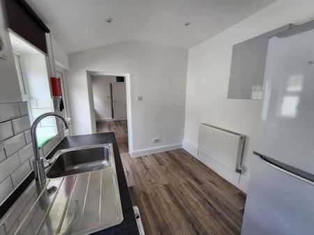 1 bedroom terraced house to rent - Photo 3