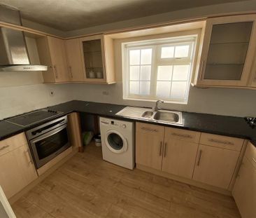 Thistle Close - Photo 3