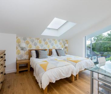 4 bedroom detached house to rent - Photo 3