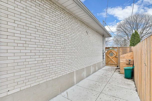 For Lease - 139 Felix Road Unit# main floor, Richmond Hill, Ontario - Photo 1