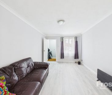 Littlebrook Avenue, Slough, Berkshire,SL2 - Photo 1
