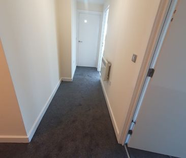 2 Bed Flat, King Edward Court, HA9 - Photo 5