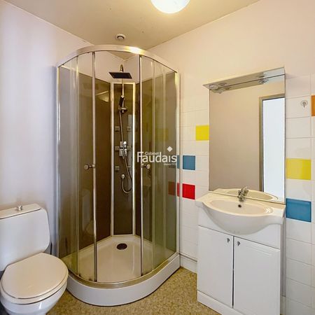 Location Appartement 1 pièce 20m² COUTANCES 50200 - Photo 4