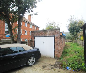 Churchfields Road, Beckenham BR3 - Photo 4