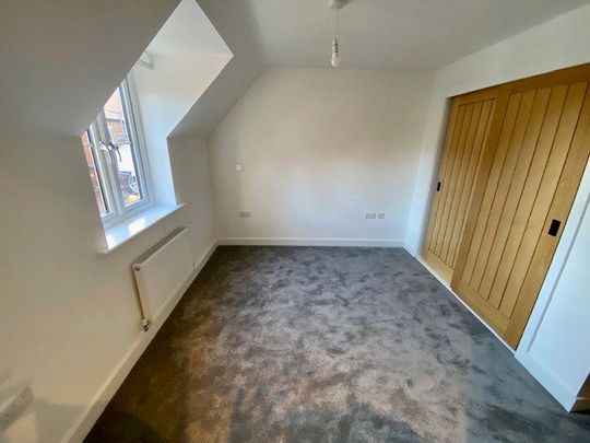 2 bedroom terraced house to rent - Photo 1