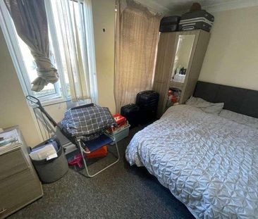 Rm, Brookfurlong, Peterborough, PE3 - Photo 1