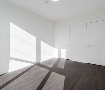 For Lease - 509 Dundas Street Unit# 226, Oakville, Ontario - Photo 5