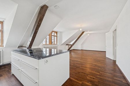 Big City Life - Photo 2