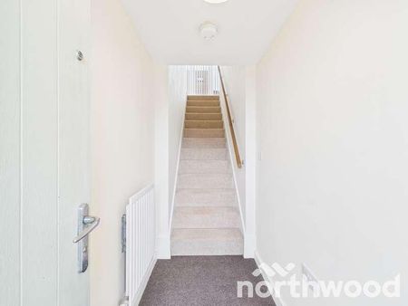 Nuthatch Drive, Finberry, Ashford, TN25 - Photo 5