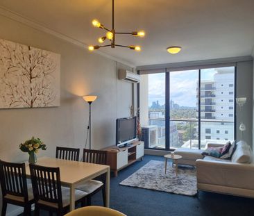 Fully Furnished High Floor Luxury Apartment with Amazing views and ... - Photo 2