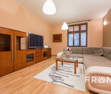 Pronájem bytu 3+1 83 m² - Fotografie 1