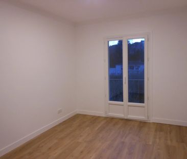 Location Appartement 3 pièces 56m² GRASSE 06130 - Photo 4