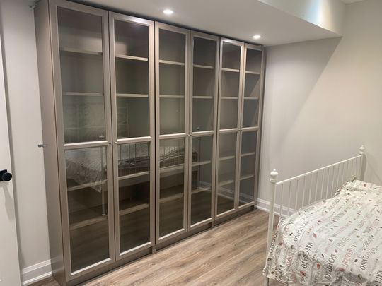 For Lease - 2251 Nena Crescent Unit# Basement, Oakville, Ontario - Photo 1