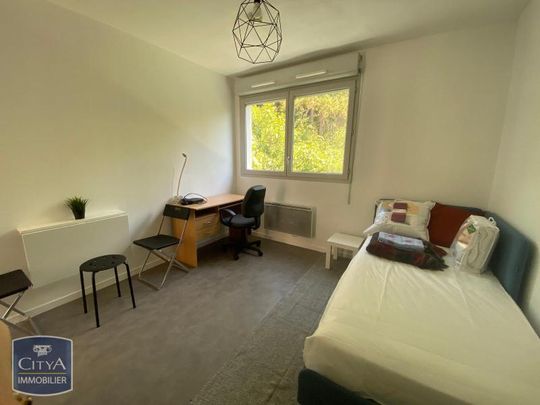 Location Appartement 1 pièce 21m² CALUIRE ET CUIRE 69300 - Photo 1
