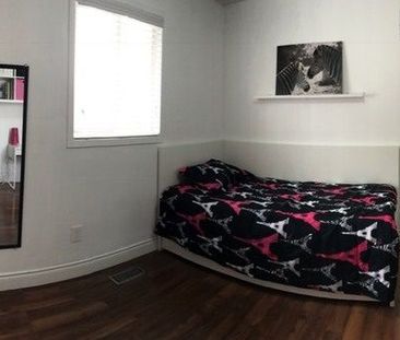 For Lease - 12 Caruso Drive, Brampton, Ontario - Photo 6