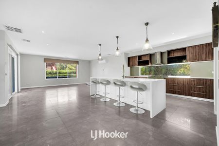 Spacious Lifestyle Family Home with Pool & Premium Features!!! - Photo 3