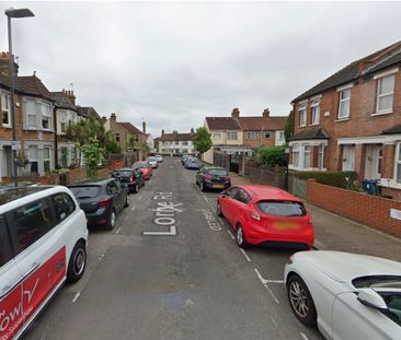 Studio Flat, Pinner Wealdstone Harrow, HA3 - Photo 1