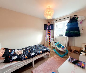 3 bedroom terraced house to rent - Photo 2