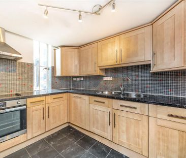 1 bedroom flat to rent - Photo 6