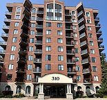 310 Central Park Dr, Carlington, Ottawa, ON - Photo 2