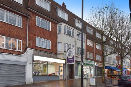 Crown Point, Beulah Hill, Norwood, SE19 - Photo 4