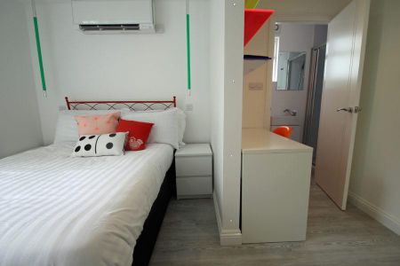 1 bedroom in a house share to rent - Photo 5