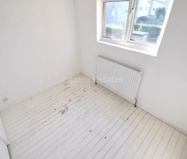 Price £1,595 pcm - Available Now - Unfurnished - Photo 1