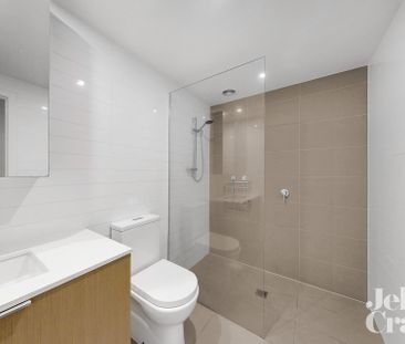 402/12 High Street, Glen Iris - Photo 6