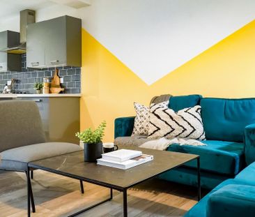 6 bedroom house to rent - Photo 2