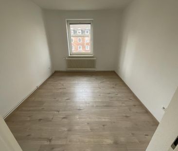 Renovierte 3-ZKB-Wohnung im Jadeviertel zu vermieten! - Foto 3
