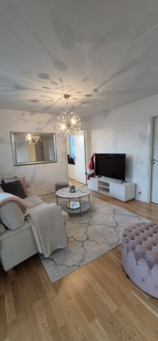 Alva Myrdals Gata, Hägersten - Foto 4