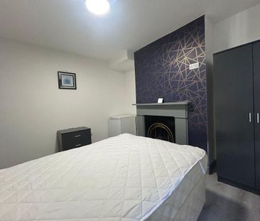 1 bedroom house of multiple occupation to rent - Photo 3