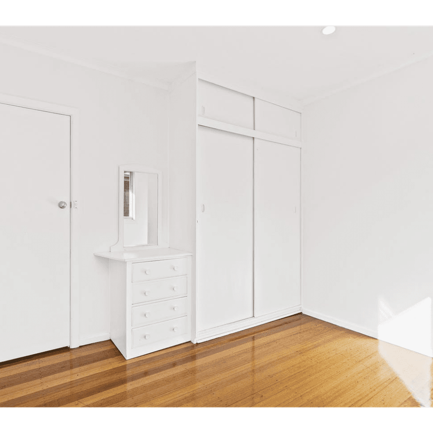 Immaculate Family Home in Prime Location - Photo 1