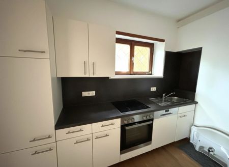 Charmante 1,5-Zimmer-Wohnung in Traumvilla in Weiz - AB SOFORT verfügbar - Photo 2