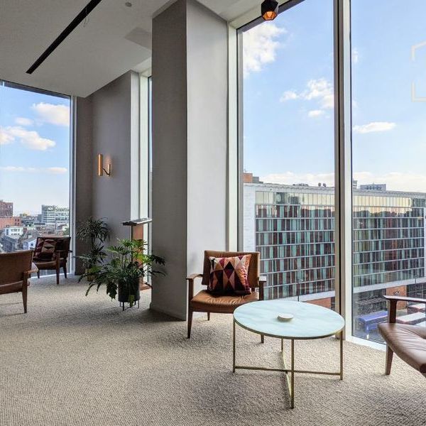 Angel Gardens, M4 - Photo 1