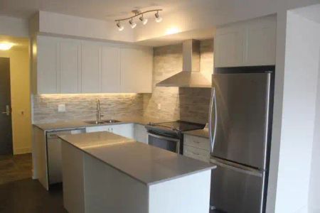 216-411 MacKay St — 216-411 MacKay - Photo 2