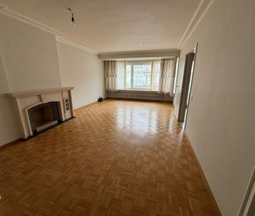 Ruim en lichtrijk appartement te huur op toplocatie in Oostende. - Foto 2