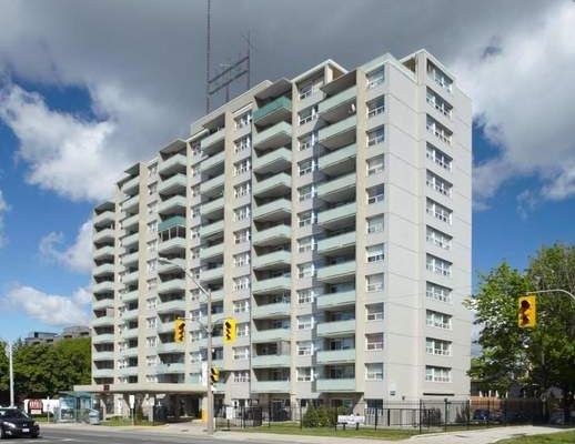 Royale Apartments | 368 Eglinton Ave East, Toronto - Photo 1