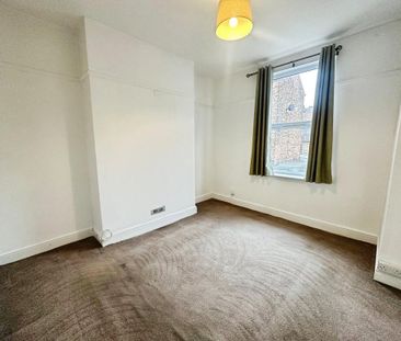 1 bedroom terraced house to rent - Photo 3