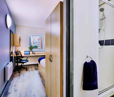 Ensuite Bronze - Photo 6